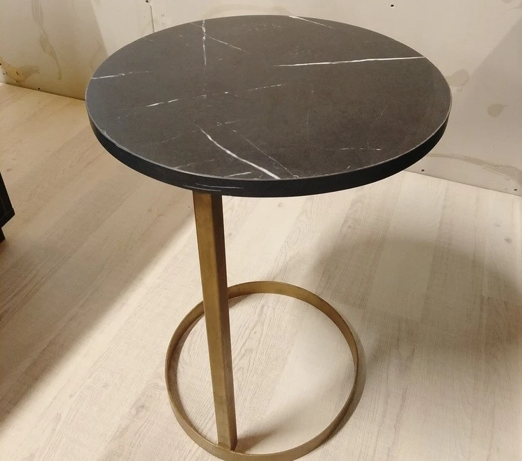 ROUND COFFEE TABLE