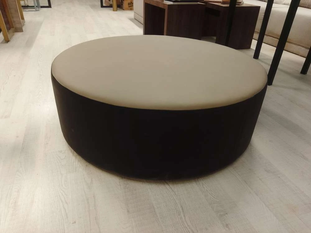 ROUND LEATHER TABLE